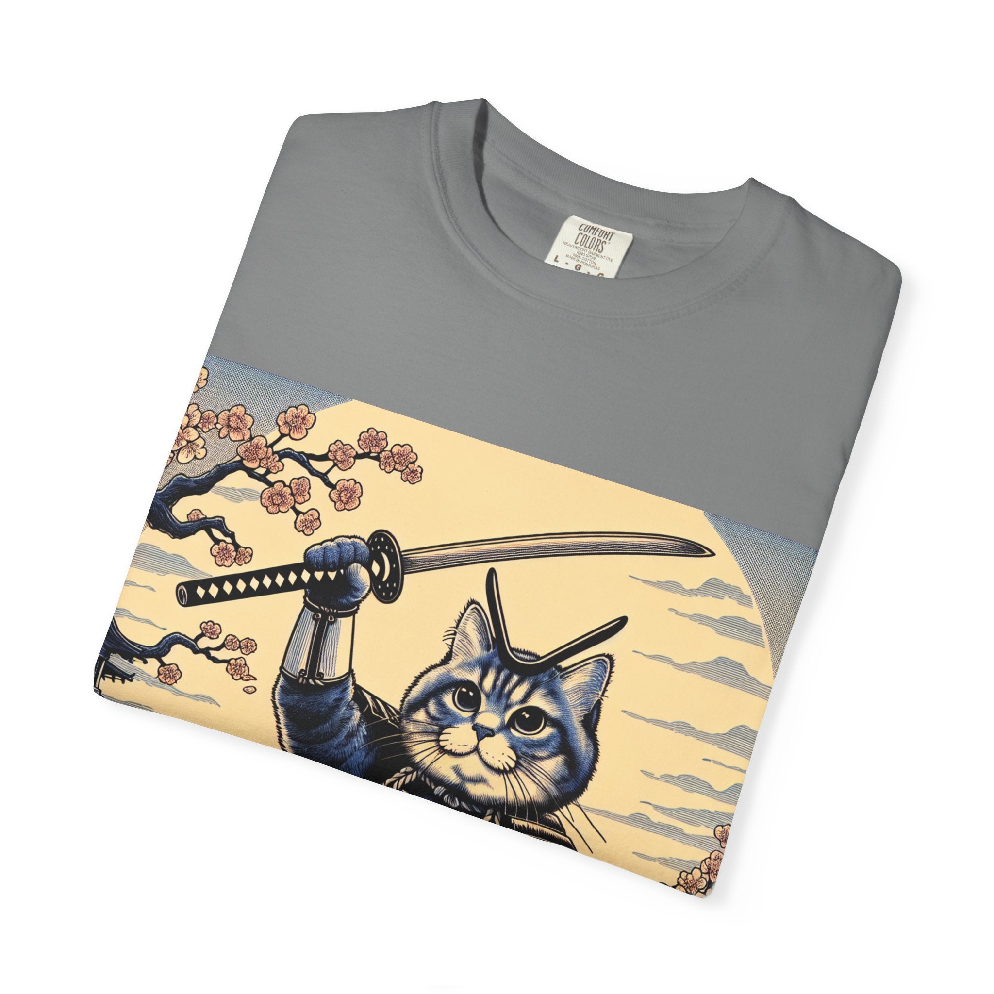 Samurai Cat T-Shirt, Unisex Graphic Tee, Unique Animal Design, Gift for Cat Lovers, Casual Wear, Anime Inspired Style