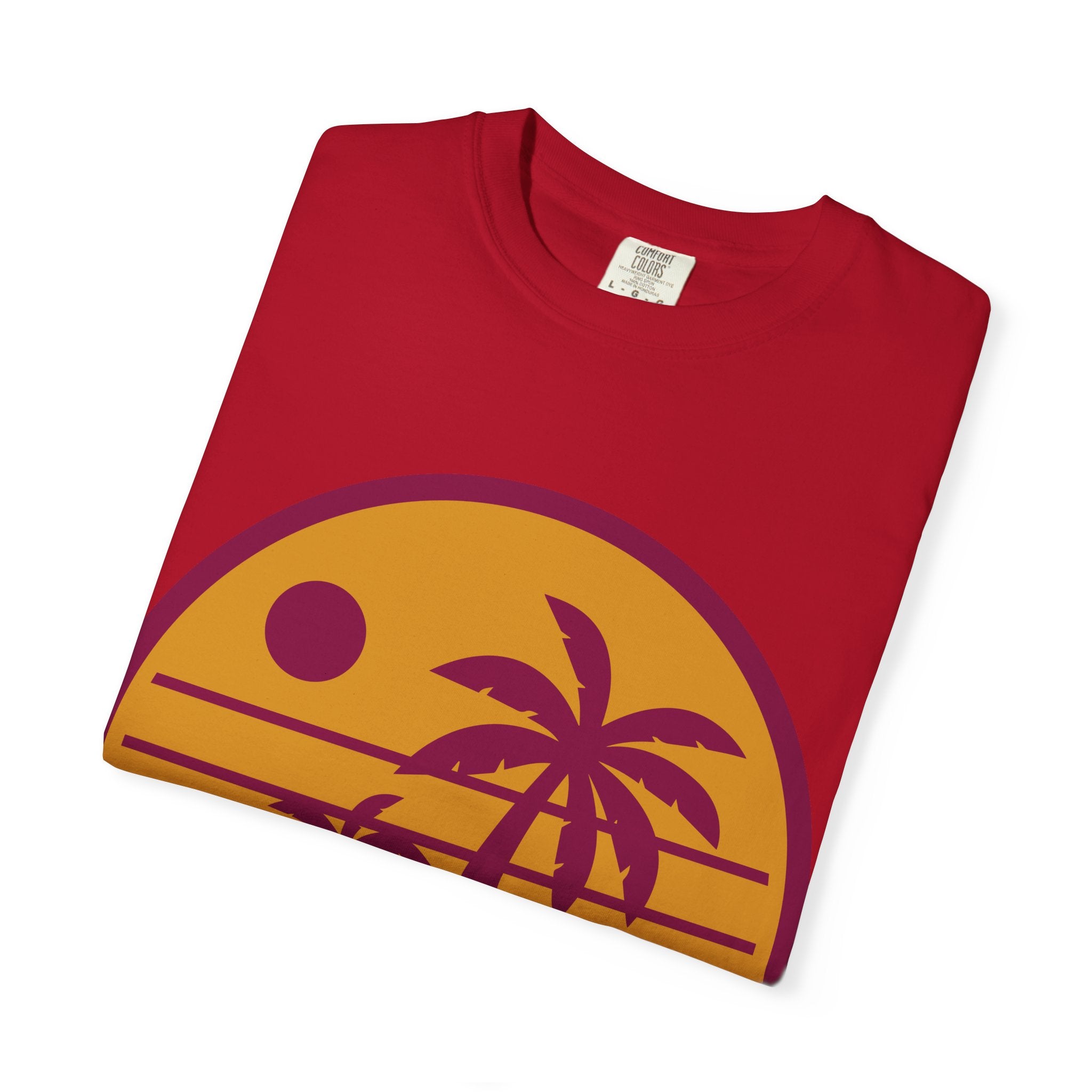 Sunset Palm Tree T-shirt, Casual Summer Tee, Unisex Beachwear, Graphic Tee for Vacation, Gift for Nature Lovers