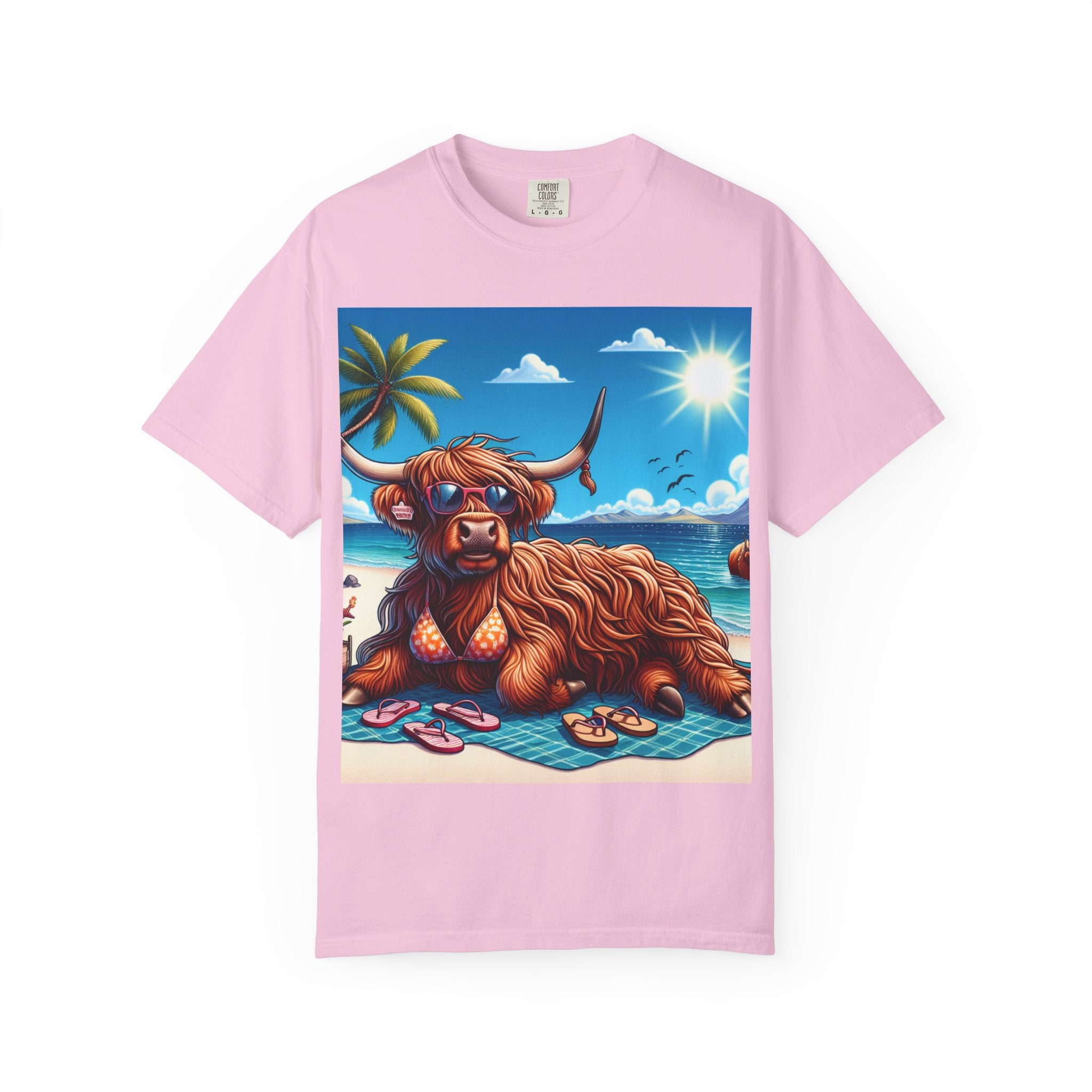 Beachy Highland Cow T-shirt | Unisex Garment-Dyed Tee, Relaxed Summer Fashion, Animal Lover Gift, Vacation Wear, Fun Graphic Tee