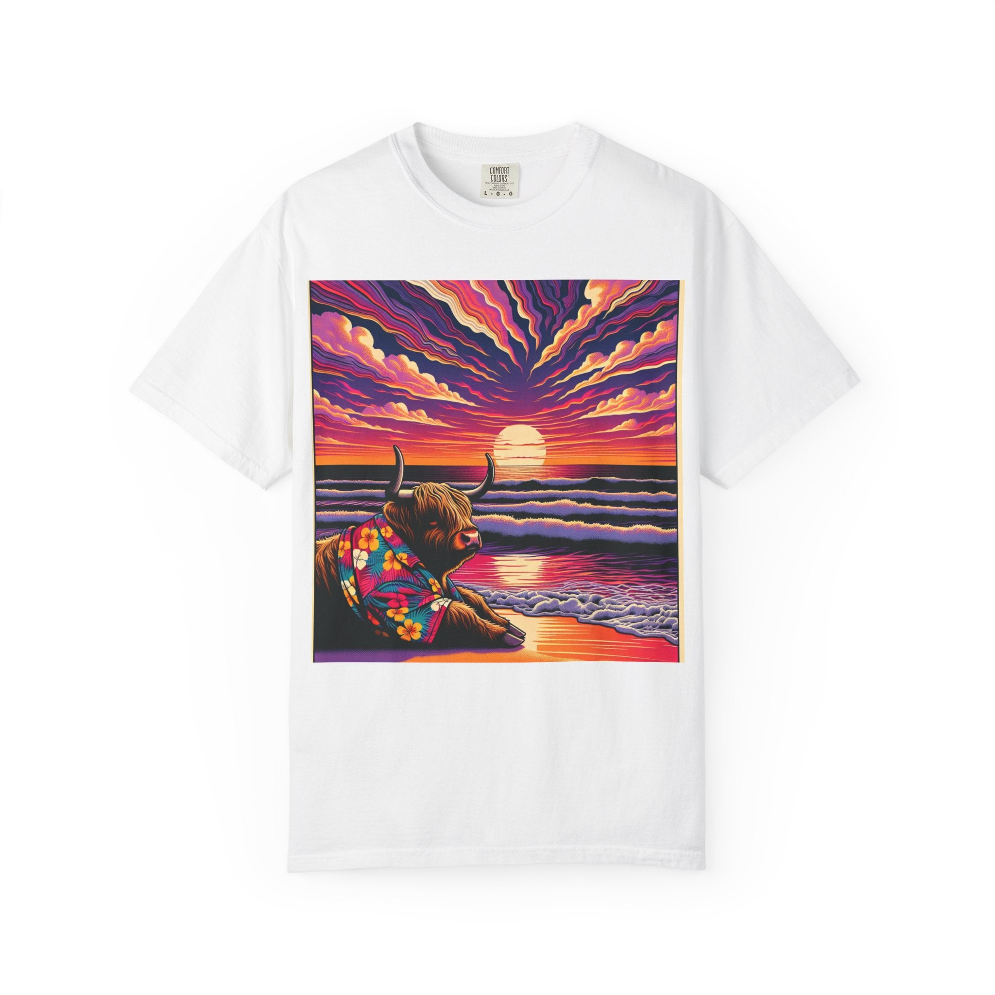 Vibrant Sunset Bull T-Shirt, Beach Vibes Tee, Colorful Summer Shirt, Unisex Graphic T-Shirt, Gift for Animal Lovers