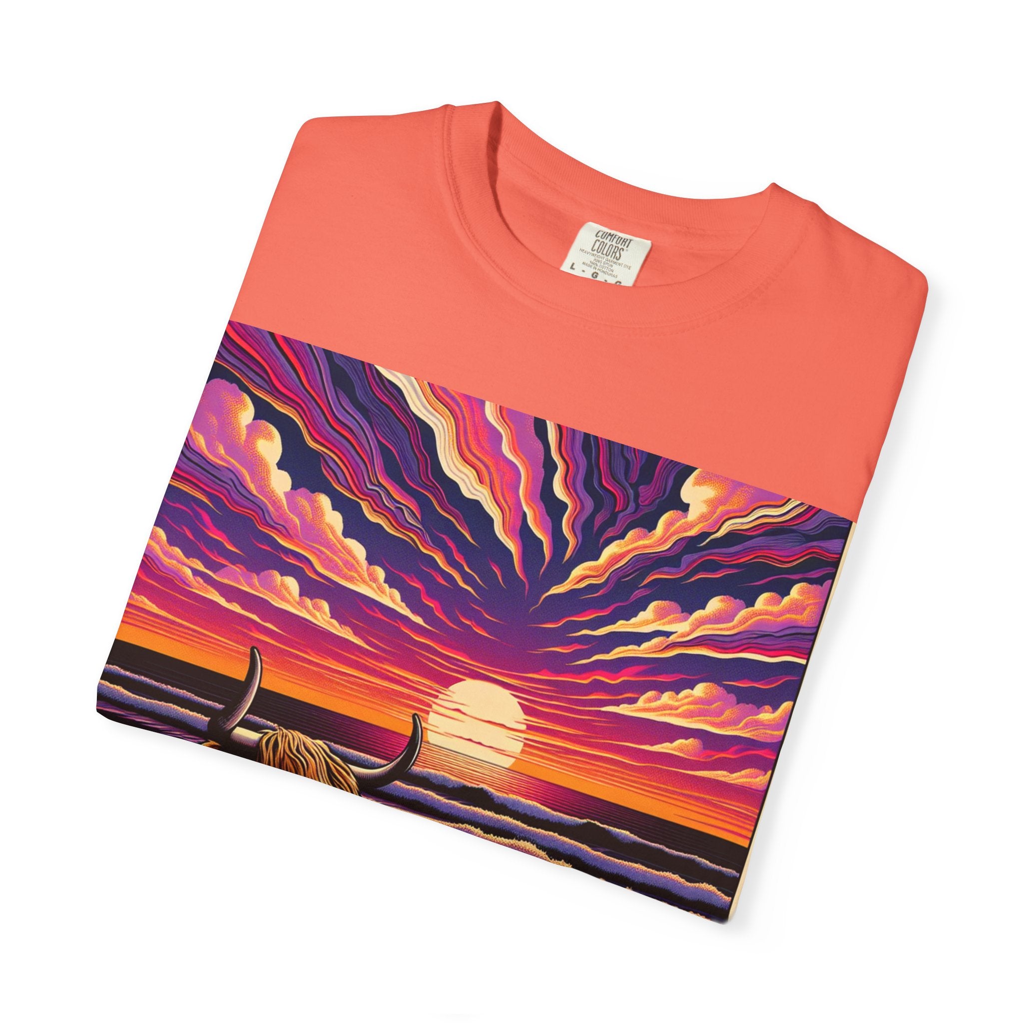 Vibrant Sunset Bull T-Shirt, Beach Vibes Tee, Colorful Summer Shirt, Unisex Graphic T-Shirt, Gift for Animal Lovers
